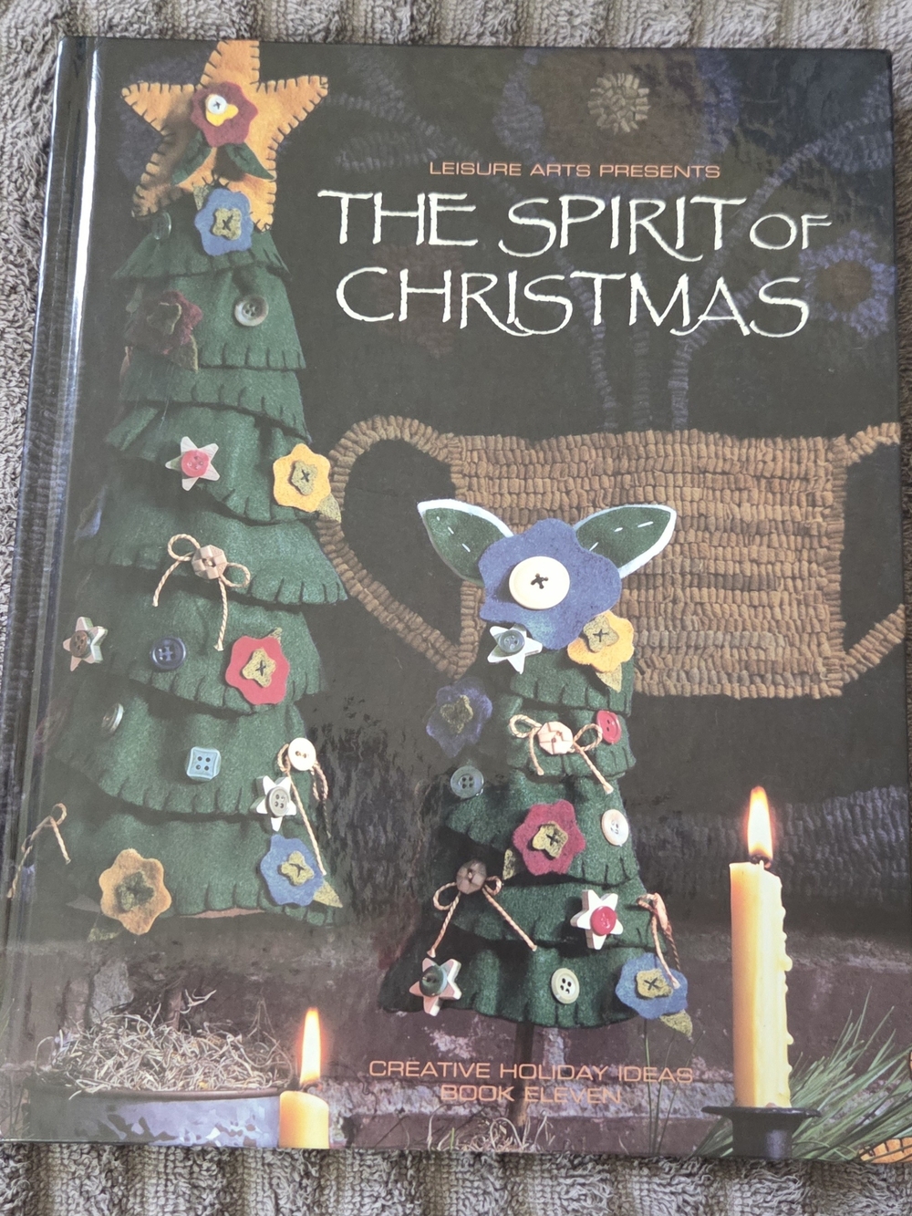 Vintage The Spirit Of Christmas- Book 11 Leisure Arts Craftbook